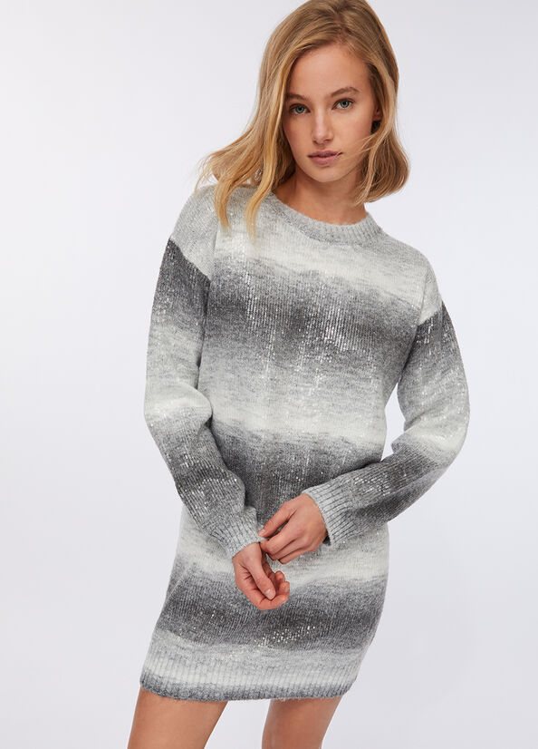 Abito in maglia con paillettes